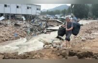 山洪过后的承德市六道河镇